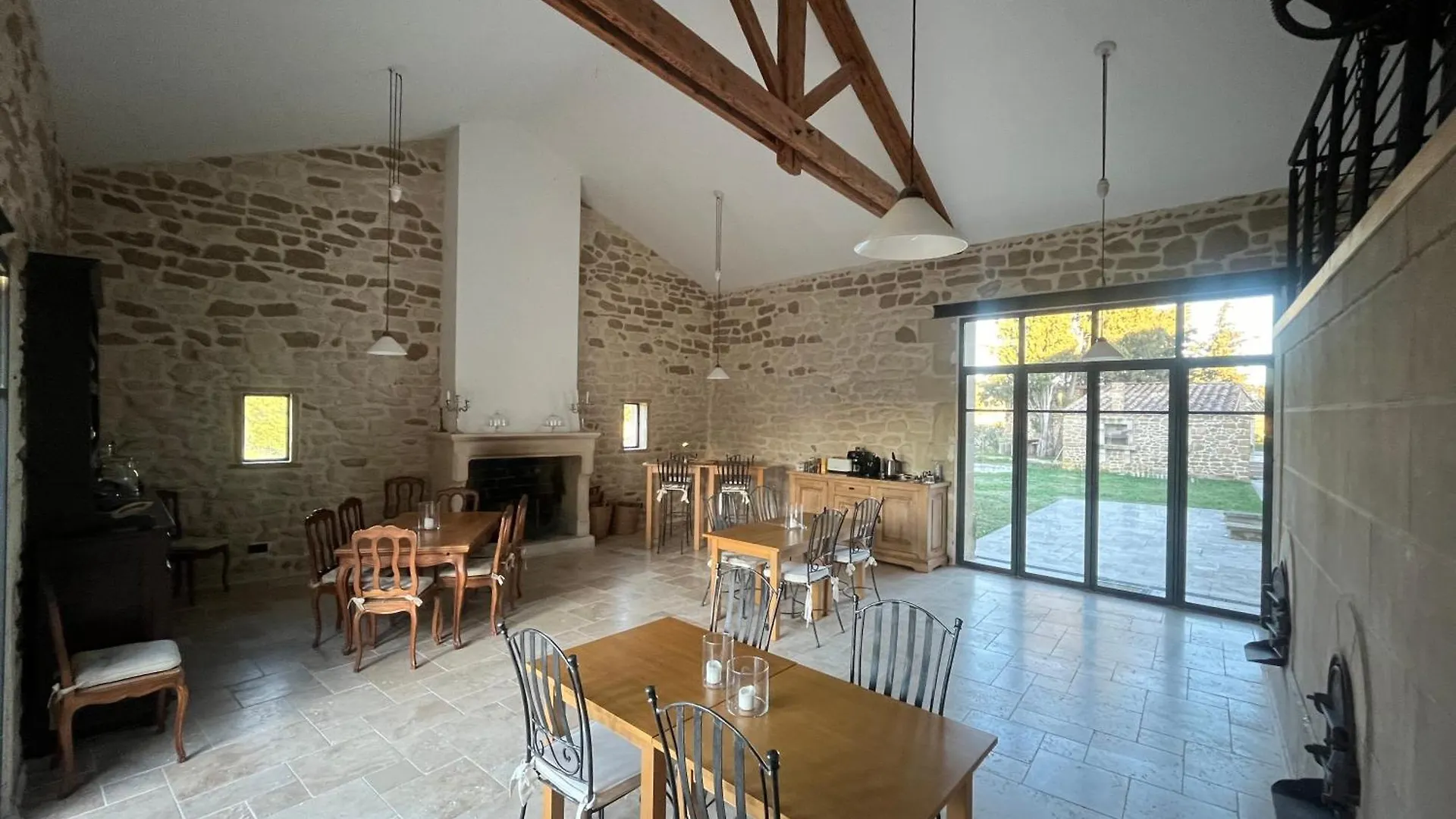 Domaine De La Calamande Grillon